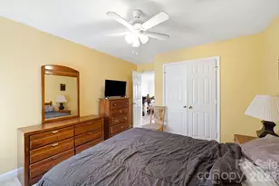 10212 Billingham Dr, Charlotte, NC 28269 - Photo 8