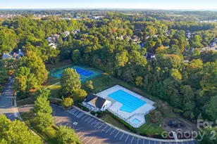 10212 Billingham Dr, Charlotte, NC 28269 - Photo 18