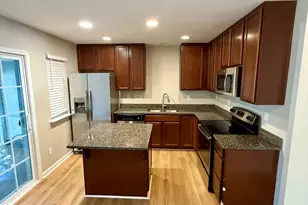 10162 Ballyclare Ct, Charlotte, NC 28213 - Photo 6