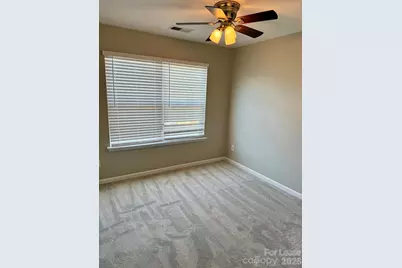 10162 Ballyclare Court, Charlotte, NC 28213 - Photo 16