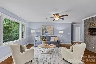 2538 Arnold Dr E, Charlotte, NC 28205 - Photo 14