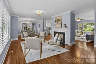 2538 Arnold Dr E, Charlotte, NC 28205 - Photo 4