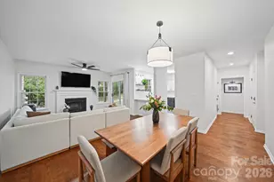 3302 Selwyn Farms Ln, Charlotte, NC 28209 - Photo 1
