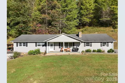 900 Prices Creek Road, Burnsville, NC 28714 - Photo 2