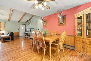 900 Prices Creek Rd, Burnsville, NC 28714 - Photo 14