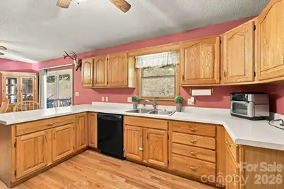 900 Prices Creek Road, Burnsville, NC 28714 - Photo 12