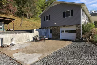 900 Prices Creek Road, Burnsville, NC 28714 - Photo 22