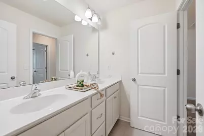 19020 Hawk Haven Lane, Charlotte, NC 28278 - Photo 24
