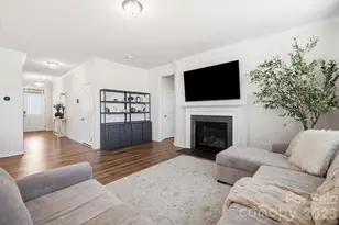 19020 Hawk Haven Ln, Charlotte, NC 28278 - Photo 6