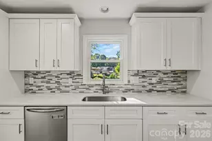 6301 Spring Garden None, Charlotte, NC 28213 - Photo 16