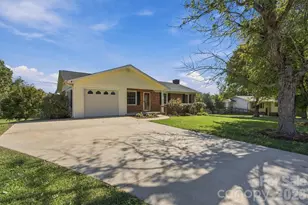 139 Greenlea Cir, Taylorsville, NC 28681 - Photo 1