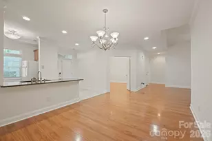 8845 Legacy Lake Ln, Charlotte, NC 28269 - Photo 10