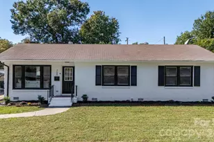 708 Aintree Rd, Charlotte, NC 28215 - Photo 2
