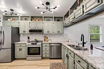 602 Parkway Vista Drive, Asheville, NC 28805 - Photo 12