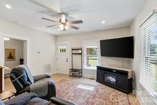 4595 Edgeland Rd, Edgemoor, SC 29712 - Photo 6
