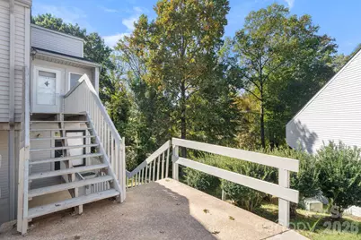 1050 21st Avenue NW #14, Hickory, NC 28601 - Photo 2