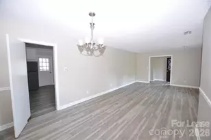 242 N Sharon Amity Road N, Charlotte, NC 28211 - Photo 4