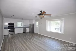 242 N Sharon Amity Road N, Charlotte, NC 28211 - Photo 6