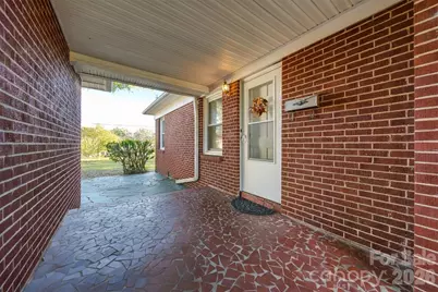 203 W 21st Street, Newton, NC 28658 - Photo 22