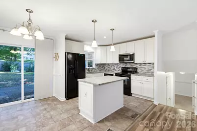 6901 Rollingridge Drive, Charlotte, NC 28211 - Photo 8