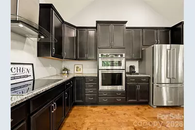 125 Orvis Stone Circle, Candler, NC 28715 - Photo 14