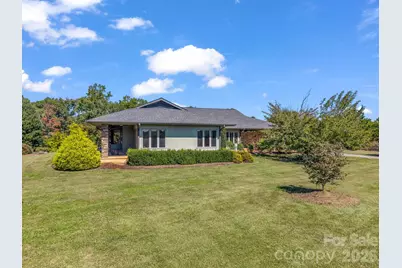 401 Over Hill Drive, Tryon, NC 28782 - Photo 2