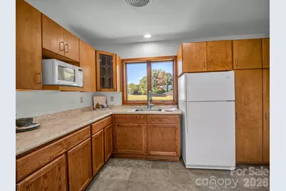401 Over Hill Drive, Tryon, NC 28782 - Photo 26