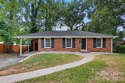 332 Seneca Place, Charlotte, NC 28210 - Photo 2