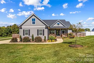 124 Tranquility Ln, Harmony, NC 28634 - Photo 1