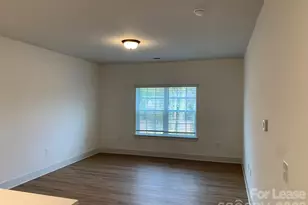 3515 Markland Dr, Charlotte, NC 28208 - Photo 4