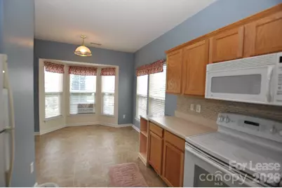 614 Bayou Circle, Lake Wylie, SC 29710 - Photo 4
