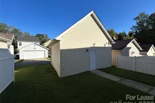 9711 Cadman Ct, Cornelius, NC 28031 - Photo 12