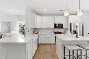 3310 Campbell Dr, Charlotte, NC 28205 - Photo 8