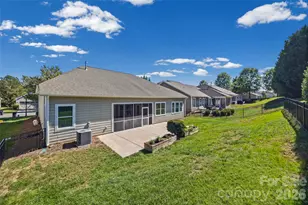 8720 Artesa Mill Ln, Charlotte, NC 28214 - Photo 32