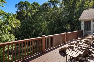 1 Meadow Ridge Ln, Hendersonville, NC 28739 - Photo 18