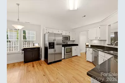 6701 Sweetfield Drive, Charlotte, NC 28269 - Photo 8