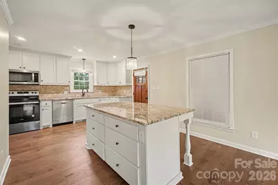 304 Gregory Road, Statesville, NC 28677 - Photo 10