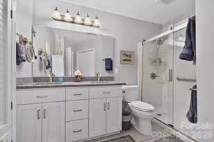 2400 Turnberry Ln, Charlotte, NC 28210 - Photo 16