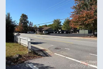 171 Charlotte Street, Asheville, NC 28801 - Photo 2