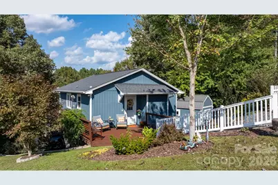 291 N Hughes Boulevard, Hickory, NC 28601 - Photo 34