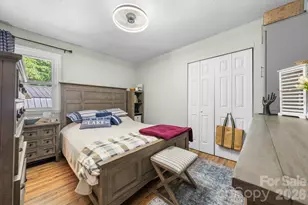 291 N Hughes Blvd, Hickory, NC 28601 - Photo 14