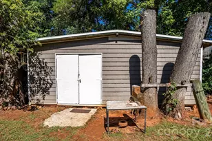 7425 Riding Trail Rd, Charlotte, NC 28212 - Photo 38