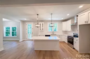 8807 Crestwood Dr, Mount Pleasant, NC 28124 - Photo 2