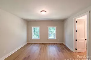 8807 Crestwood Dr, Mount Pleasant, NC 28124 - Photo 6