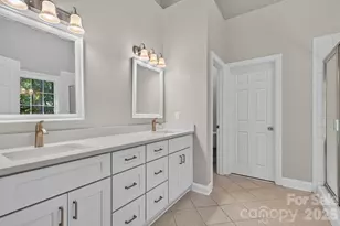 2231 Whiterock Ct, Sherrills Ford, NC 28673 - Photo 20