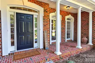 2231 Whiterock Ct, Sherrills Ford, NC 28673 - Photo 2