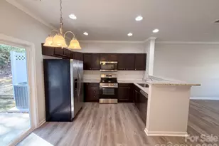 13927 Singleleaf Lane, Charlotte, NC 28278 - Photo 2