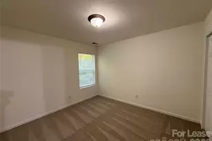 6734 Chieftain Dr, Charlotte, NC 28216 - Photo 18