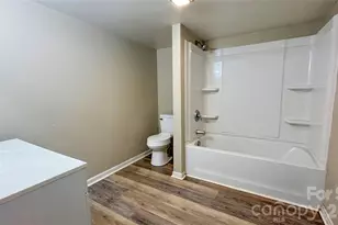 350 Waycross Dr, Charlotte, NC 28214 - Photo 14