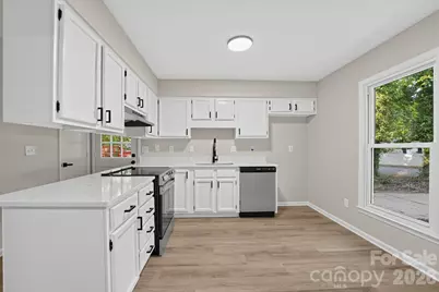 8500 Othello Place, Charlotte, NC 28227 - Photo 4